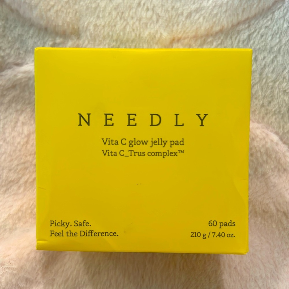 NEEDLY Vita C Glow Jelly Pad (60 pads)